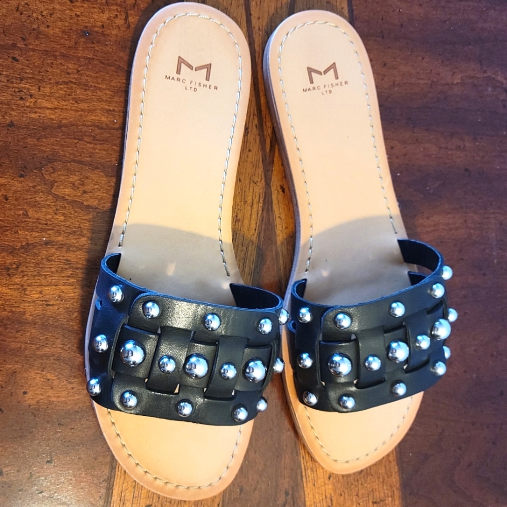 NEW-MARC FISHER-Women's Slides-Size 8-Black & Silver
